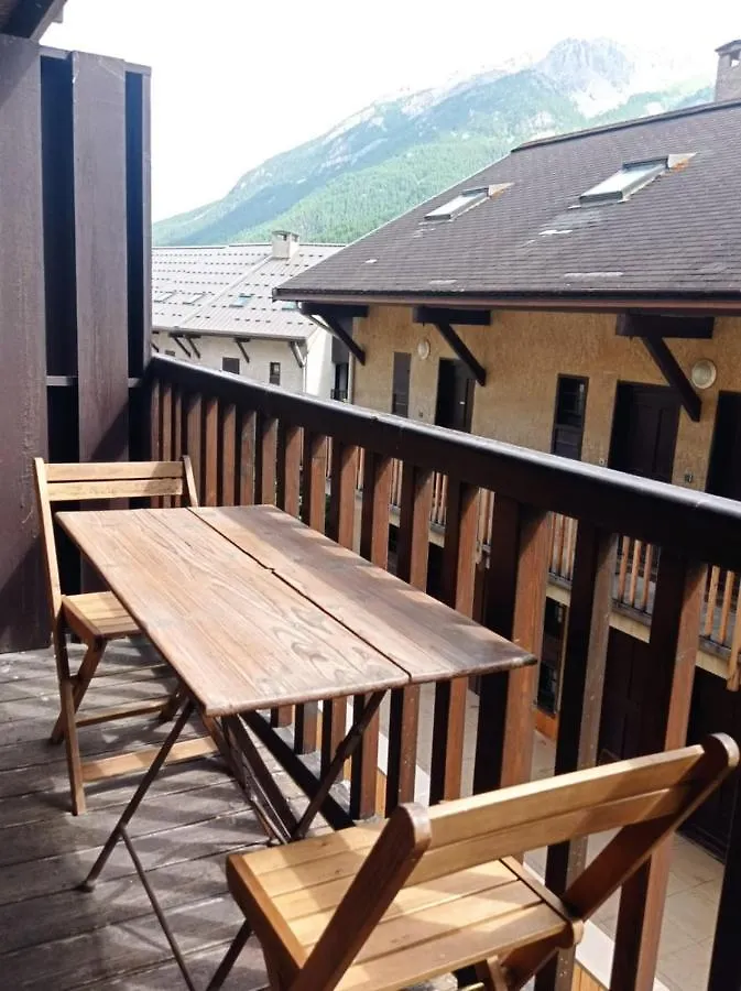 Bright 30 M With Balcony Center Villa Le Monetier-les-Bains Apartment