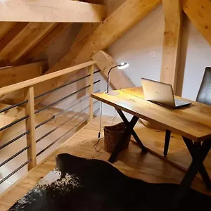 Appartement Les Du Monetier, Alliant Le Charme Et L'authenticite D'un De Prestige Au Coeur Du Village, Le Monêtier-les-Bains